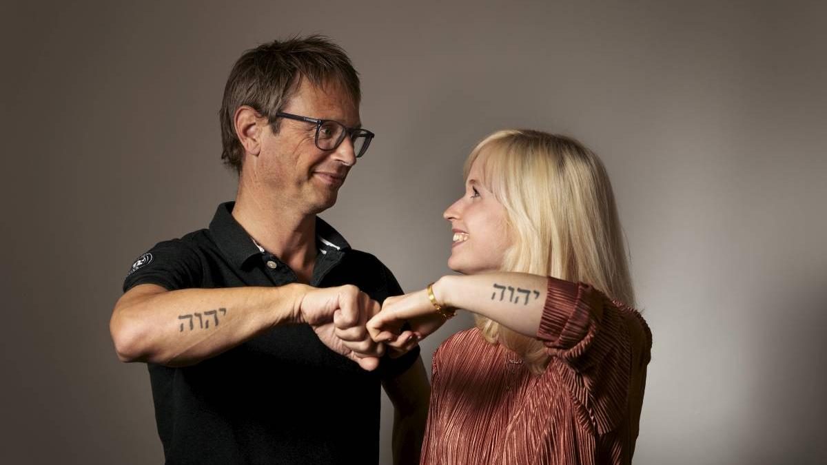 Ds. M.J. Hofland en dochter Naomi