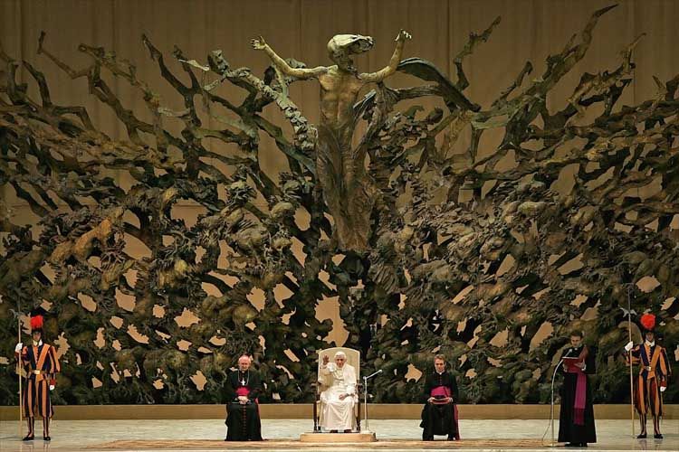Publieksruimte Vaticaan met paus